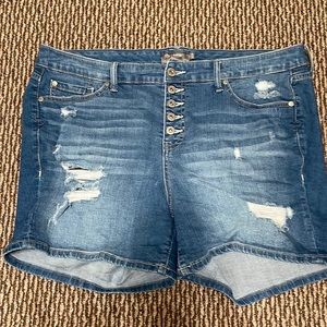Pre-Loved Torrid Shorts